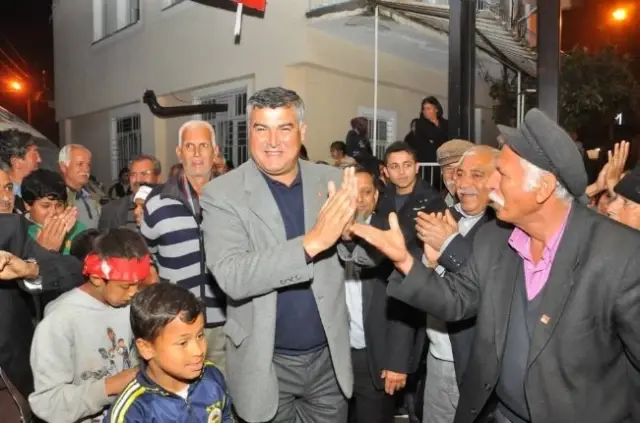 Keramettin Yılmaz Davullu Zurnalı Karşılandı Keramettin Yılmaz Davullu Zurnalı Karşılandı