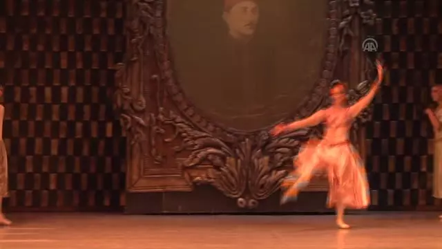 ANTDOB, '5. Murad' Balesini Sahneledi ANTDOB, '5. Murad' Balesini Sahneledi