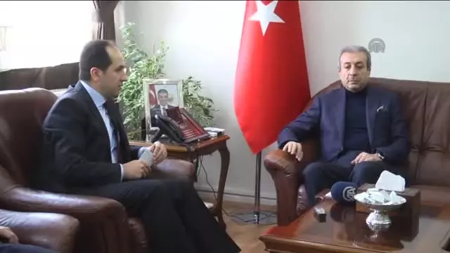 Gıda, Tarım ve Hayvancılık Bakanı Eker, Hakkari'de (1) Gıda, Tarım ve Hayvancılık Bakanı Eker, Hakkari'de (1)