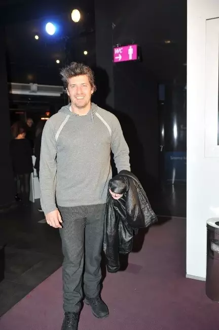 Ozan Açıktan'ın 'Silsile'si Seyirciyle Buluştu Ozan Açıktan'ın 'Silsile'si Seyirciyle Buluştu