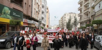 İskenderun'da '8 Mart Büyük Kadın Buluşması' Yürüyüşü