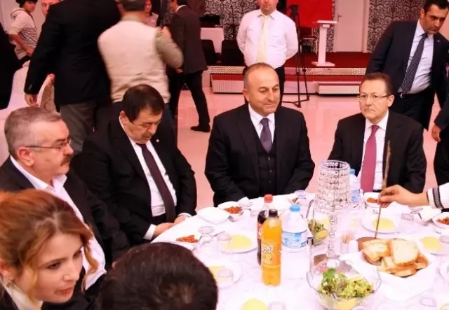 AB Bakanı Çavuşoğlu: AK Parti Milletin Partisidir