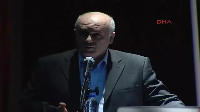 Helal ve Sağlıklı Gıda Paneli 'Çocuklarınızı Katkılı Yiyeceklerden Uzak Tutun Helal ve Sağlıklı Gıda Paneli 'Çocuklarınızı Katkılı Yiyeceklerden Uzak Tutun