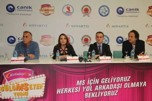 Ünlü Sanatçılar Ms İçin Samsun'da