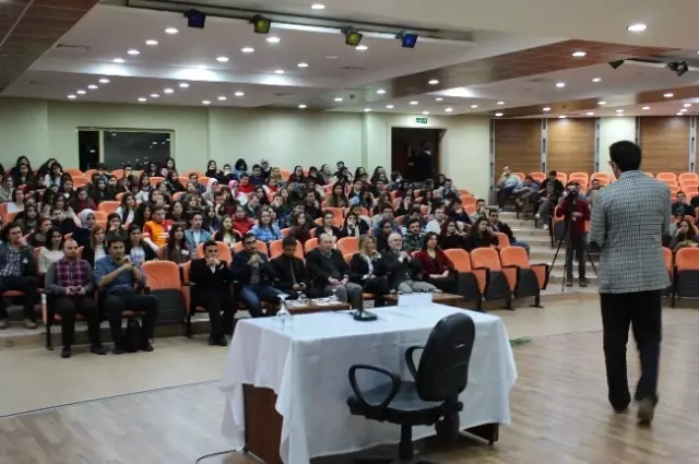 Üniversite Öğrencilerine İş Deneyimlerini Aktardılar