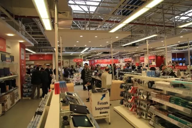 Bimeks, 'Her Gün Bir Mağaza Açılışlarına' Çorlu'yu da Ekledi