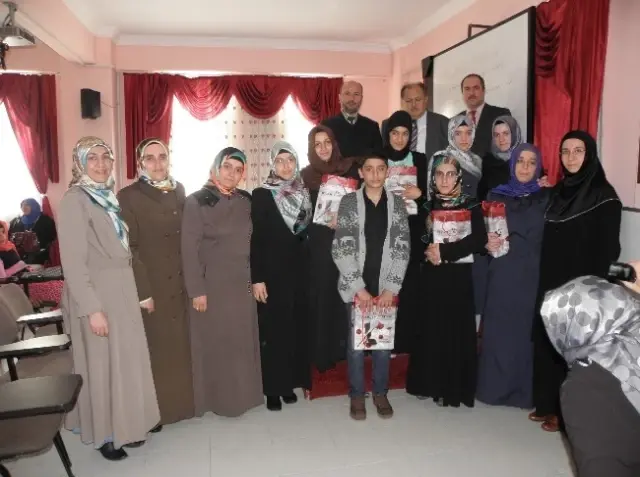 Kur'an Bülbülleri Buca'da Yarıştı Kur'an Bülbülleri Buca'da Yarıştı