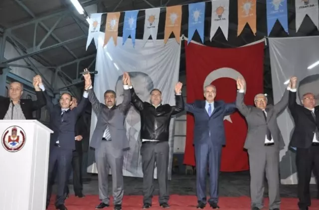 AK Parti Genel Başkan Yardımcısı Numan Kurtulmuş Bitlis'te AK Parti Genel Başkan Yardımcısı Numan Kurtulmuş Bitlis'te