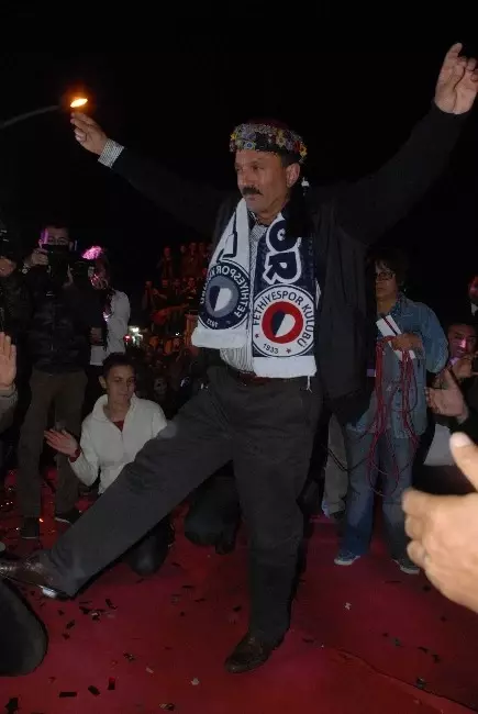 Fethiye'de DP Adayı Saatcı, 4'üncü Kez Başkan Seçildi Fethiye'de DP Adayı Saatcı, 4'üncü Kez Başkan Seçildi