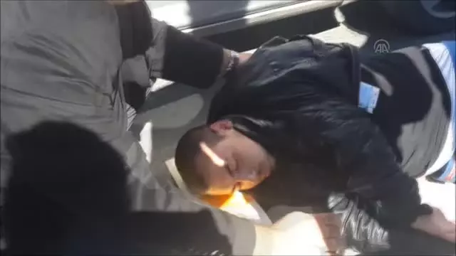 Tekirdağ'da Trafik Kazası: 2 Yaralı Tekirdağ'da Trafik Kazası: 2 Yaralı