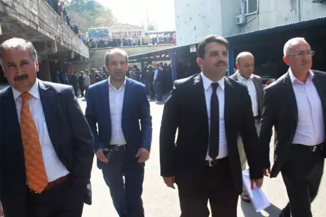 Haberal ve Köktürk Seçimlere İtiraz İçin Ereğli'de Haberal ve Köktürk Seçimlere İtiraz İçin Ereğli'de