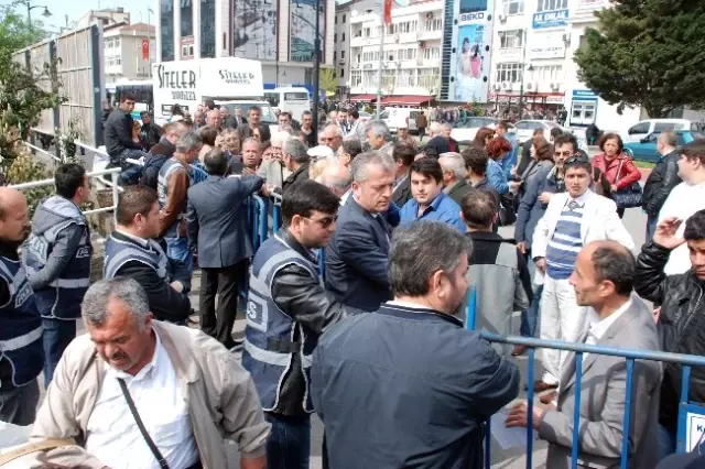 Haberal ve Köktürk Seçimlere İtiraz İçin Ereğli'de Haberal ve Köktürk Seçimlere İtiraz İçin Ereğli'de