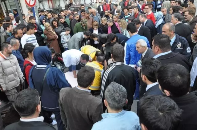 Motosikletin Çarptığı Yaşlı Adam Yaralandı Motosikletin Çarptığı Yaşlı Adam Yaralandı
