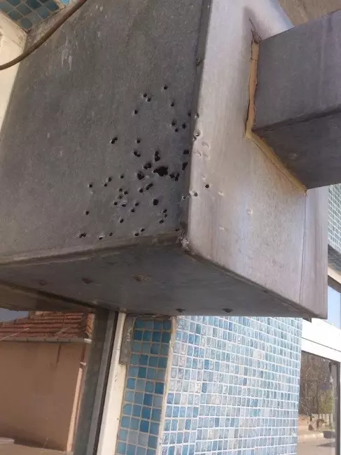 Pompalı Tüfekle Kahveyi Bastı Pompalı Tüfekle Kahveyi Bastı