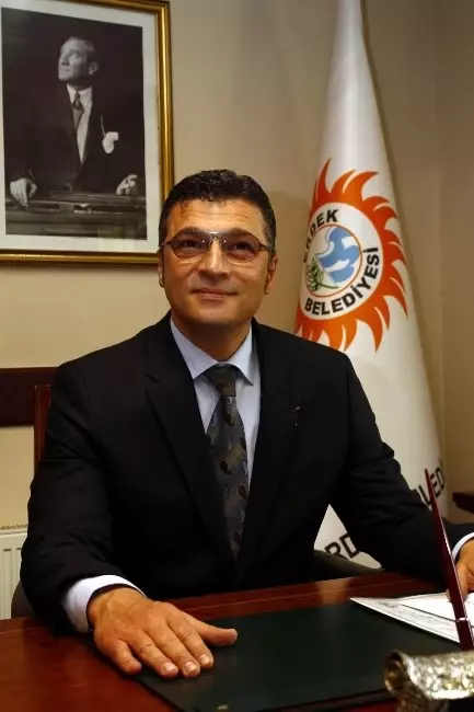 Erdek Belediye Baskani Huseyin Sari Mazbatasini Aldi Haberler Yerel