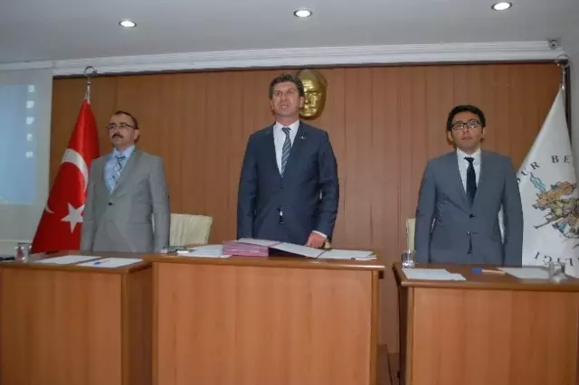 Ercengiz Başkanlığında İlk Meclis Toplandı Ercengiz Başkanlığında İlk Meclis Toplandı