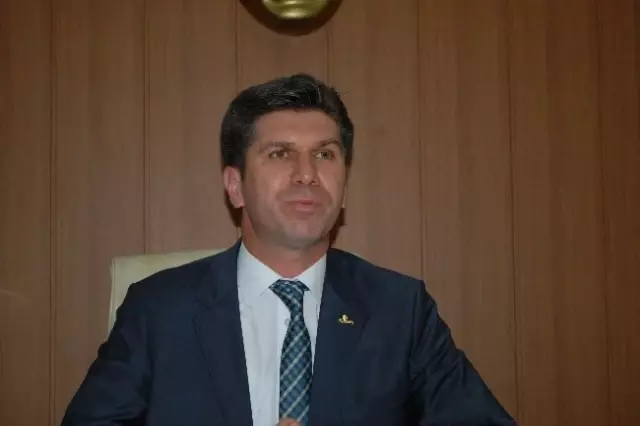 Ercengiz Başkanlığında İlk Meclis Toplandı Ercengiz Başkanlığında İlk Meclis Toplandı