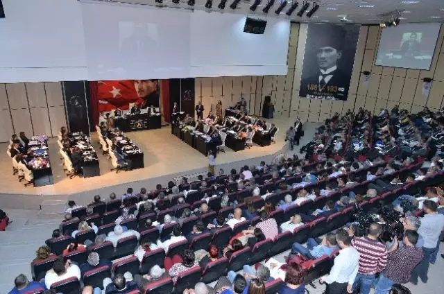 Muratpaşa'da İlk Meclis Toplantısı