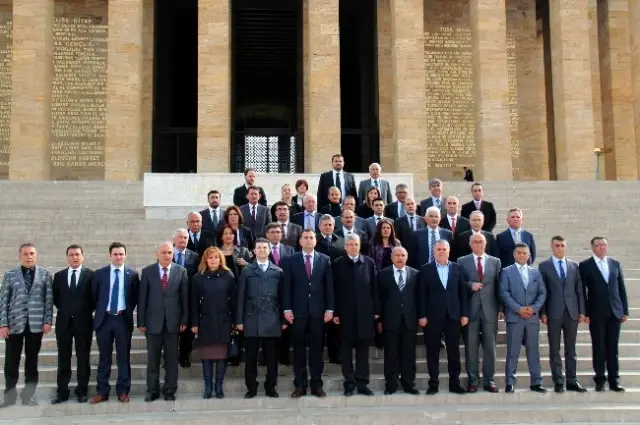 Çankaya Belediye Başkanı Taşdelen Anıtkabir'de - Haberler