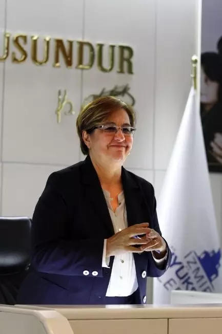 Konak'ta İşaret Dilli İlk Meclis