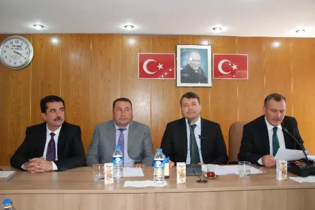 Silifke'de İlk Meclis Toplantısı Yapıldı