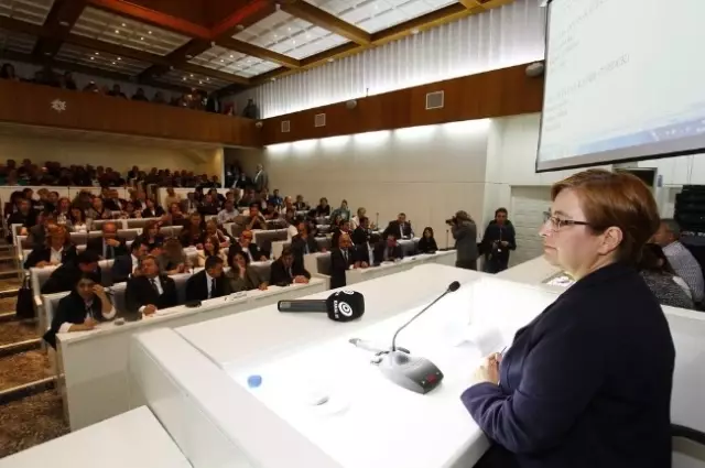 Konak'ta İlk Meclis Toplandı