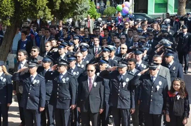 Akhisar'da Polis Teşkilatı'nın 169.kuruluşu Kutlandı Akhisar'da Polis Teşkilatı'nın 169.kuruluşu Kutlandı