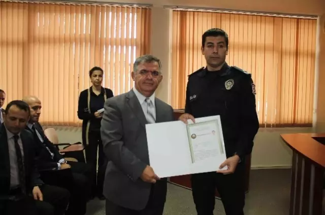 Fethiye'de Başarılı Polisler Ödüllendirildi