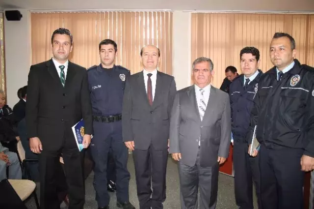 Fethiye'de Başarılı Polisler Ödüllendirildi