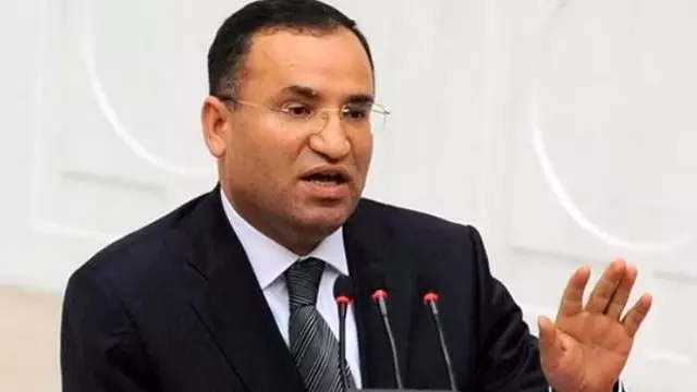 Bakan Bozdağ: Eşcinsellere Özel Cezaevi Yapıyoruz Bakan Bozdağ: Eşcinsellere Özel Cezaevi Yapıyoruz