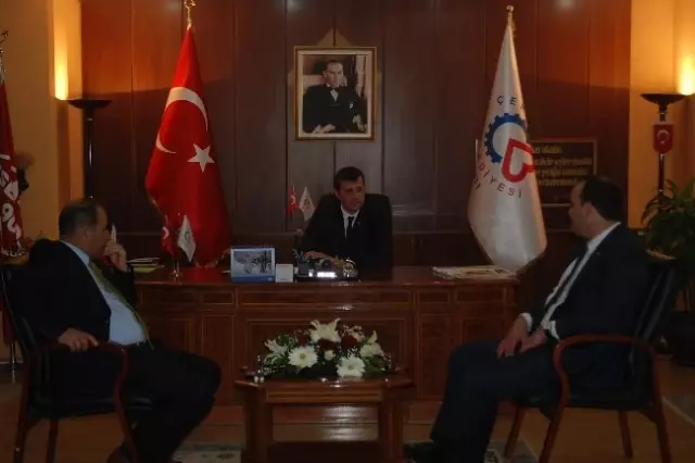 Evet Fiyatlar Yari Yariya Bayrak Hali Ve Mobilya Magazalari Facebook