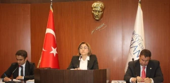 Fatma Şahin İlk Meclis Toplantısına Başkanlık Yaptı