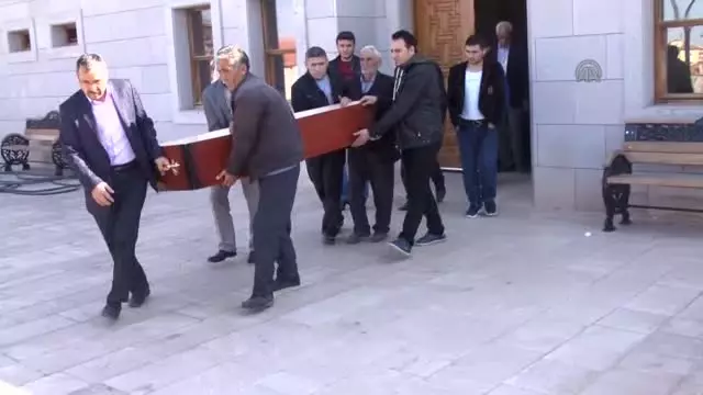 Aksaray�daki ev yangını Haberler
