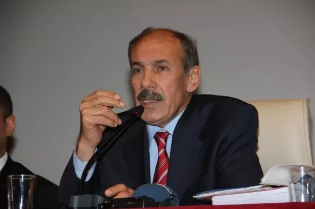 Büyükşehir'de Komisyonlar Belirlendi