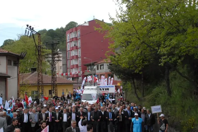 21 Nisan'da İhalesi Başlayacak Çates İçin Protesto Yürüyüşü 21 Nisan'da İhalesi Başlayacak Çates İçin Protesto Yürüyüşü