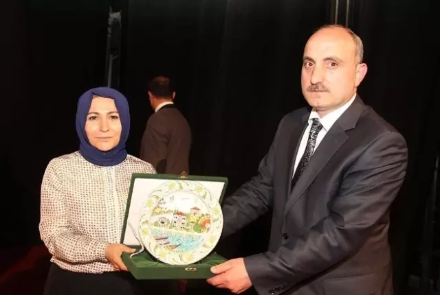 Yeni Türkiye'nin İnşasında 30 Mart Dönemeci' Konulu Panel Akm'de Gerçekleşti Yeni Türkiye'nin İnşasında 30 Mart Dönemeci' Konulu Panel Akm'de Gerçekleşti