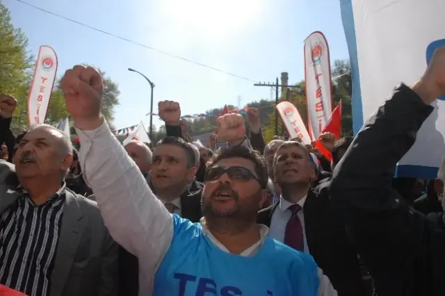Zonguldak'ta 'Çates' Protestosu Zonguldak'ta 'Çates' Protestosu