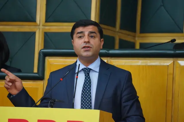 Demirtaş: Çözüm Sürecinin Mimarından Haber Alamıyoruz Demirtaş: Çözüm Sürecinin Mimarından Haber Alamıyoruz
