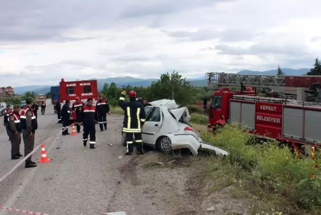MHP'li Meclis Üyesi Trafik Kazasında Öldü MHP'li Meclis Üyesi Trafik Kazasında Öldü