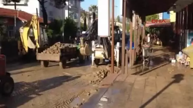 Gökçeada'yı Sel Vurdu