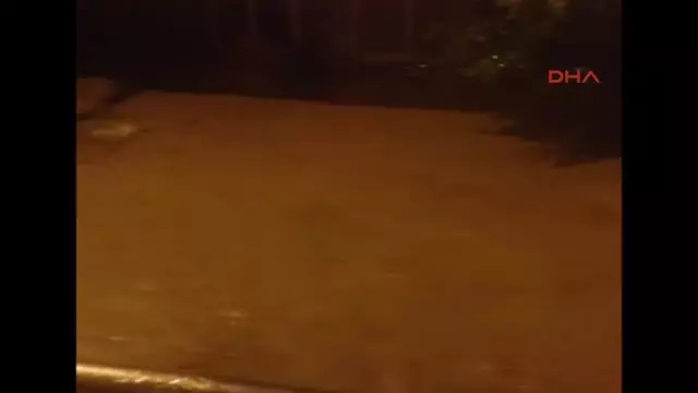 Gökçeada'yı Sel Vurdu