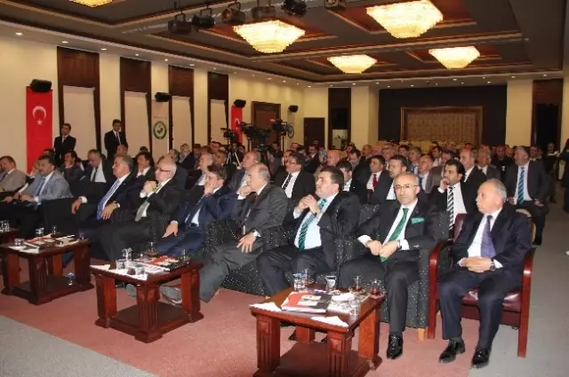 Bakanlar Mehdi Eker ve Hayati Yazıcı Rize'de