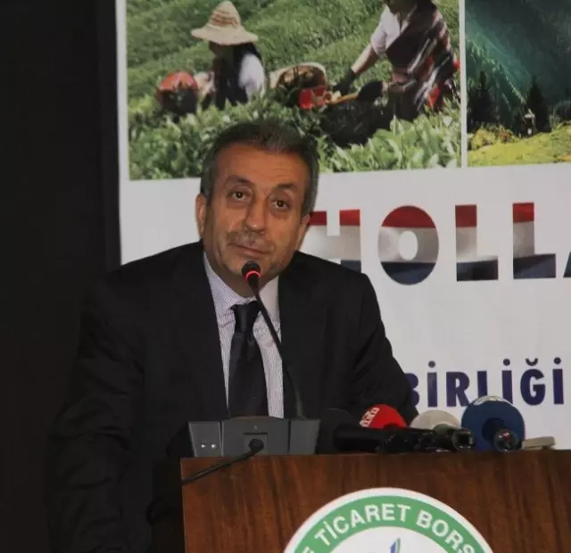Bakanlar Mehdi Eker ve Hayati Yazıcı Rize'de