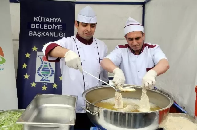 Kütahya'da Alabalık Festivali Kütahya'da Alabalık Festivali
