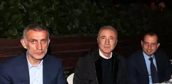 Abdi Serdar Üstünsalih: Trabzonspor'da Yönetim, Galatasaray Yönetim Kurulu'na Yemek Verdi Abdi Serdar Üstünsalih: Trabzonspor'da Yönetim, Galatasaray Yönetim Kurulu'na Yemek Verdi