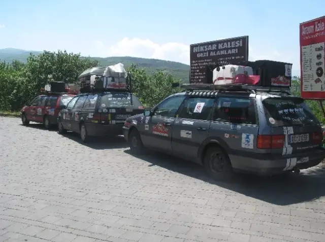 Barış Rallicileri Niksar'dan Geçti Barış Rallicileri Niksar'dan Geçti
