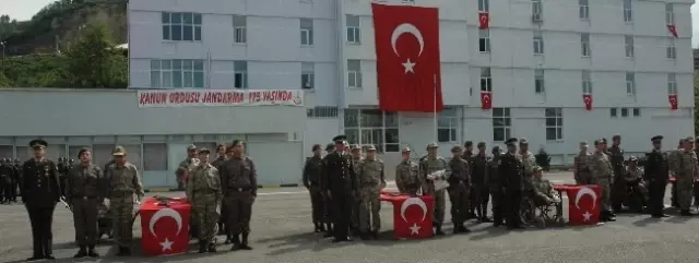 Giresun'da 21 Engelli Yemin Ederek Asker Oldu