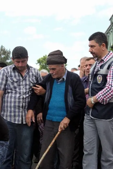 Savaştepe Şehidini Uğurladı