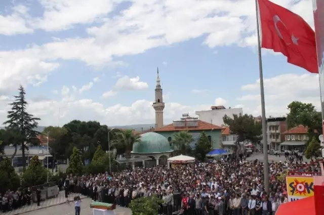 Savaştepe Şehidini Uğurladı