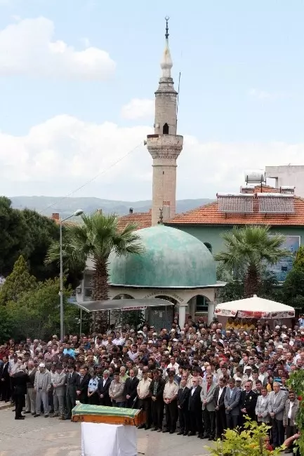 Savaştepe Şehidini Uğurladı